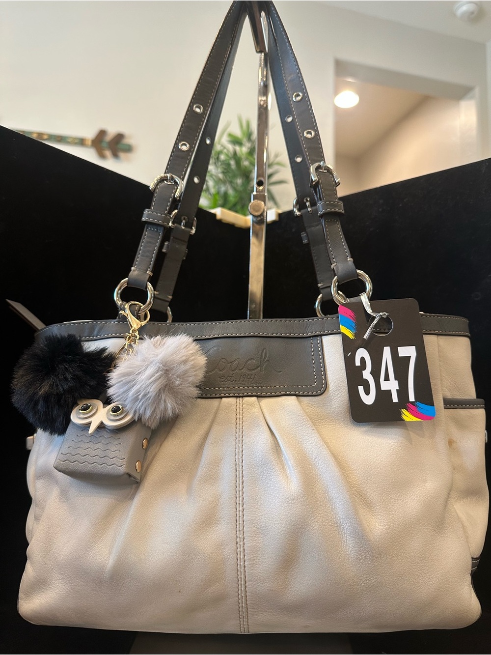 Coach #347  🎉July 25 Live Show GIVEAWAY 🎉east/west soho Gallery Pebble Leather